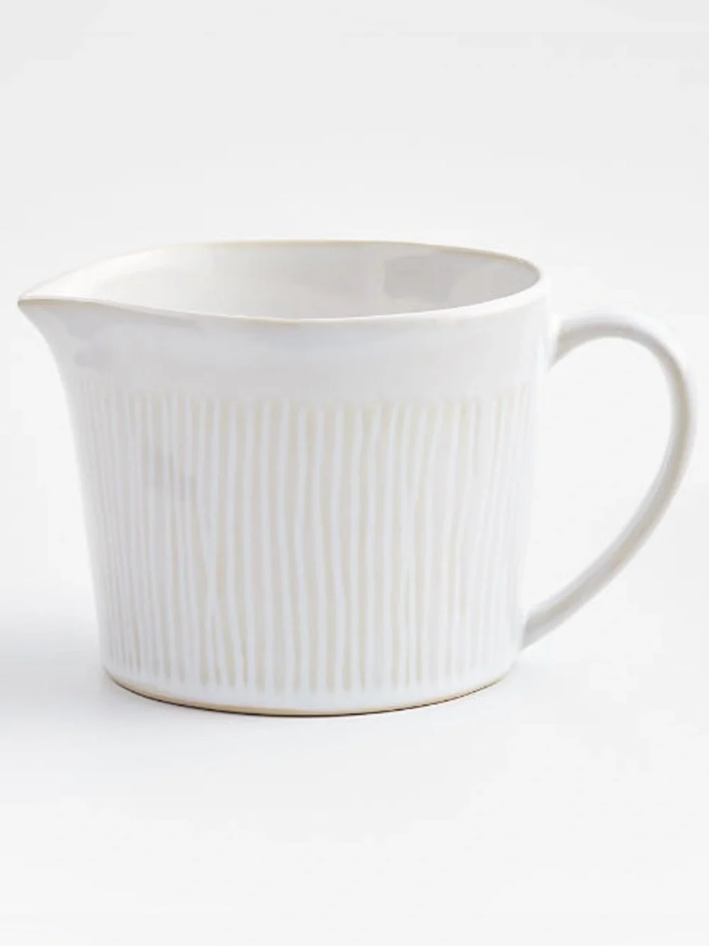 New! Crate&Barrel White Ribbed Ceramic Sauce Boat